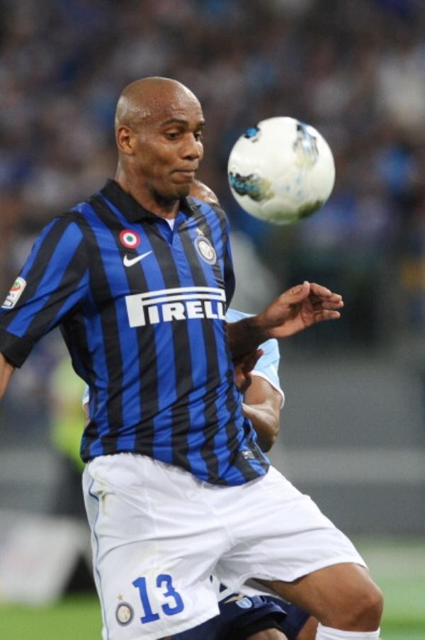 5. Maicon (Brazil, hậu vệ, 31 tuổi): Từ Inter tới Man City, 4 triệu bảng